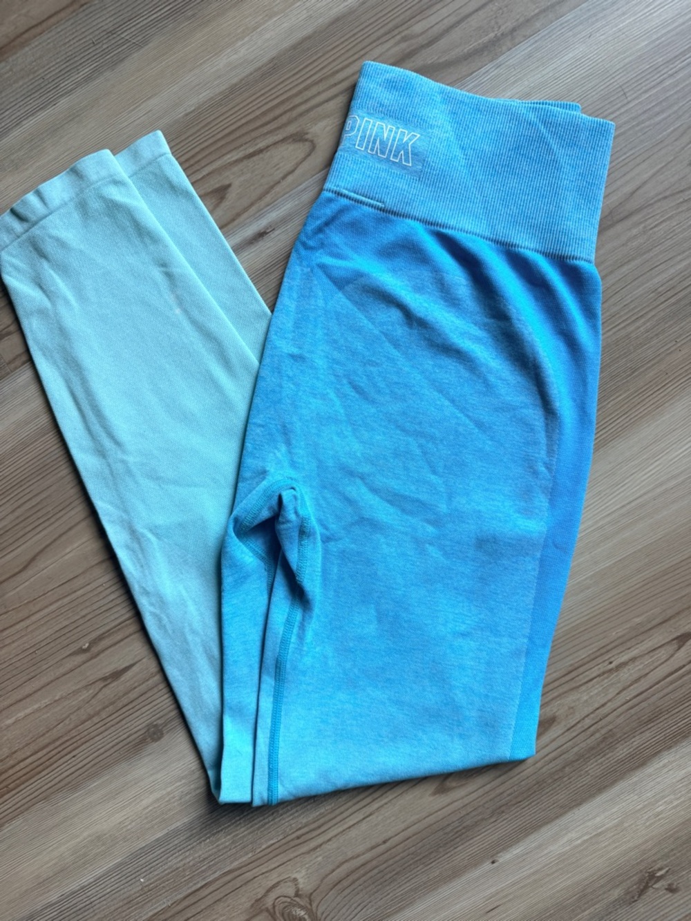 PINK Victoria's Secret Ombre Blue Leggings